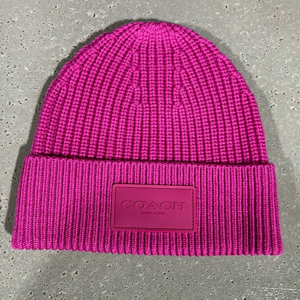 NWT Coach Beanie, pink